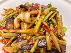 -陈厨老味·老派郴州菜(宜章店)