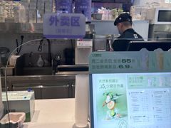 -观音桥步行街