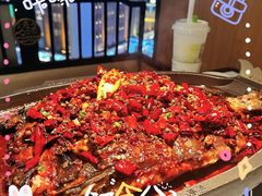 -江边城外烤全鱼(世茂广场店)