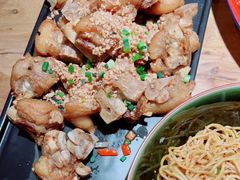 -先启半步颠小酒馆(常熟万达广场店)