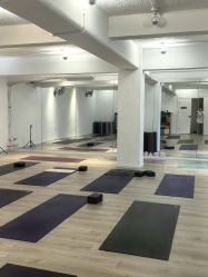 -无界瑜伽普拉提