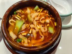 -亚伟瓦罐面美食城(淇县总店)