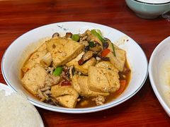 -芦茨金富饭庄·25年老字号·专做稻草鸡
