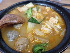 -金陵杨胖子·砂锅麻辣烫(金轮新天地店)