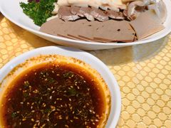 新疆羊杂拼-巴扎美食·新疆菜·西域歌舞表演餐厅(新疆大厦店)