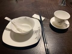 餐具摆设-羲和雅苑•北京烤鸭(陆家嘴中心店)