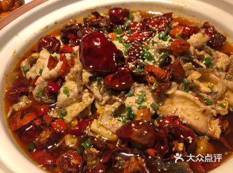 点了个中辣口味,鱼片口感跟好,刺很少,这个咕噜肉就是