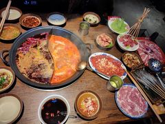 -萍姐火锅·公路夜市(武汉首店)