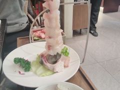 -得意咚瓜·顺德鱼生·冬瓜火锅(深圳首店)