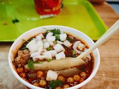 -江三王记牛杂馆(总店)
