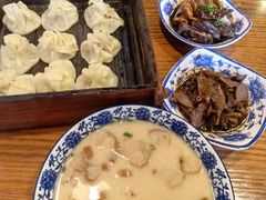 -张家巷美食(南浔店)