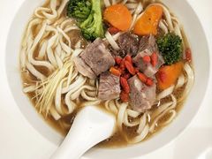 -康师傅私房牛肉面(马泉营奥莱店)