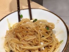 温泉蛋葱油面-陈家生煎(世茂双子塔店)