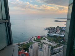 -青岛五四广场海景美仑国际公寓酒店