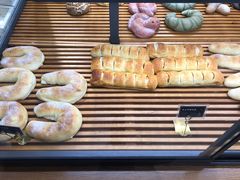 -焙丽拾光(麦凯乐直营店)