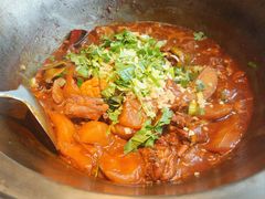-山河屯铁锅炖· 东北菜·特色鲜鹅锅(开发区一店)