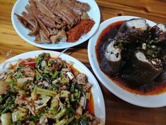 拌拐肉-叶老大肥肠
