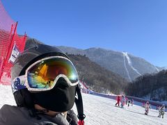 -亚布力新体委滑雪场