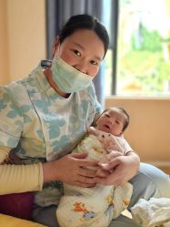 -卓玥国际月子会所(罗山路店)