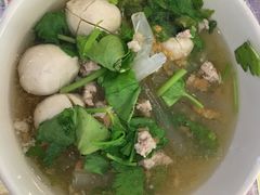 猪肉鱼丸粉条-清迈女子监狱马杀鸡(无分店)