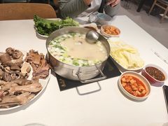 -英子补身汤(海兰路店)