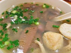 -佬钱湾仔(衣裳街店)