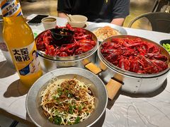 -巴厘龙虾·榜首油焖大虾(音乐学院·沿江酒馆店)