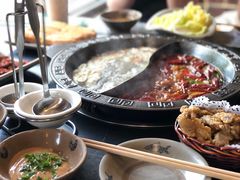 -疯狂的筷子老灶九宫格火锅