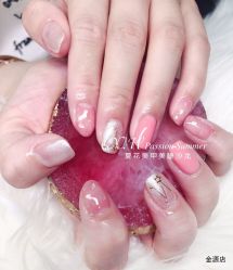 -夏花美甲美睫