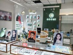 -GOOMI久米眼镜·蔡司·依视路·明月官方授权店(龙德紫金店)