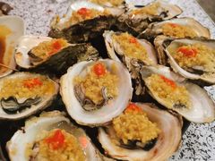 -蚝哥花姐湛江烤生蚝(美丽湾市场店)