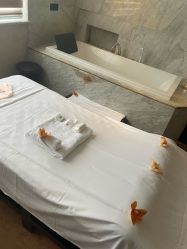 -禾颜社·精致美容