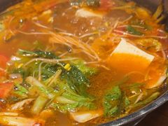 -亮欢寨酸汤鱼(沙冲路店)