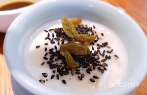 Hu's Homemade Yogurt