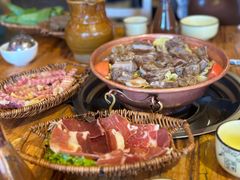 -阿婆情腊排骨火锅(金虹路店)