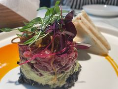 牛肉塔塔配牛油果黑橄榄酱-Solo(衡山路店)