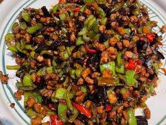 黑三剁-云海肴·汽锅鸡·云南菜(天山百盛优客店)