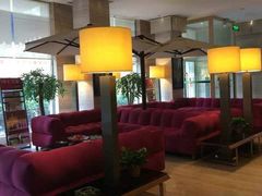 -喜鹊愉家酒店(郑州曼哈顿博览中心地铁站店)