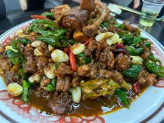 -郑小二山东特色炒鸡店(红小巷店)