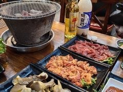 -韩风烤牛肉冷面店