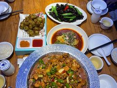 -俭寨大盘鸡·缸子肉·小公鸡·新疆菜(云通店)