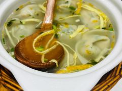 -馋三尺蟹粉小笼(人民广场店)