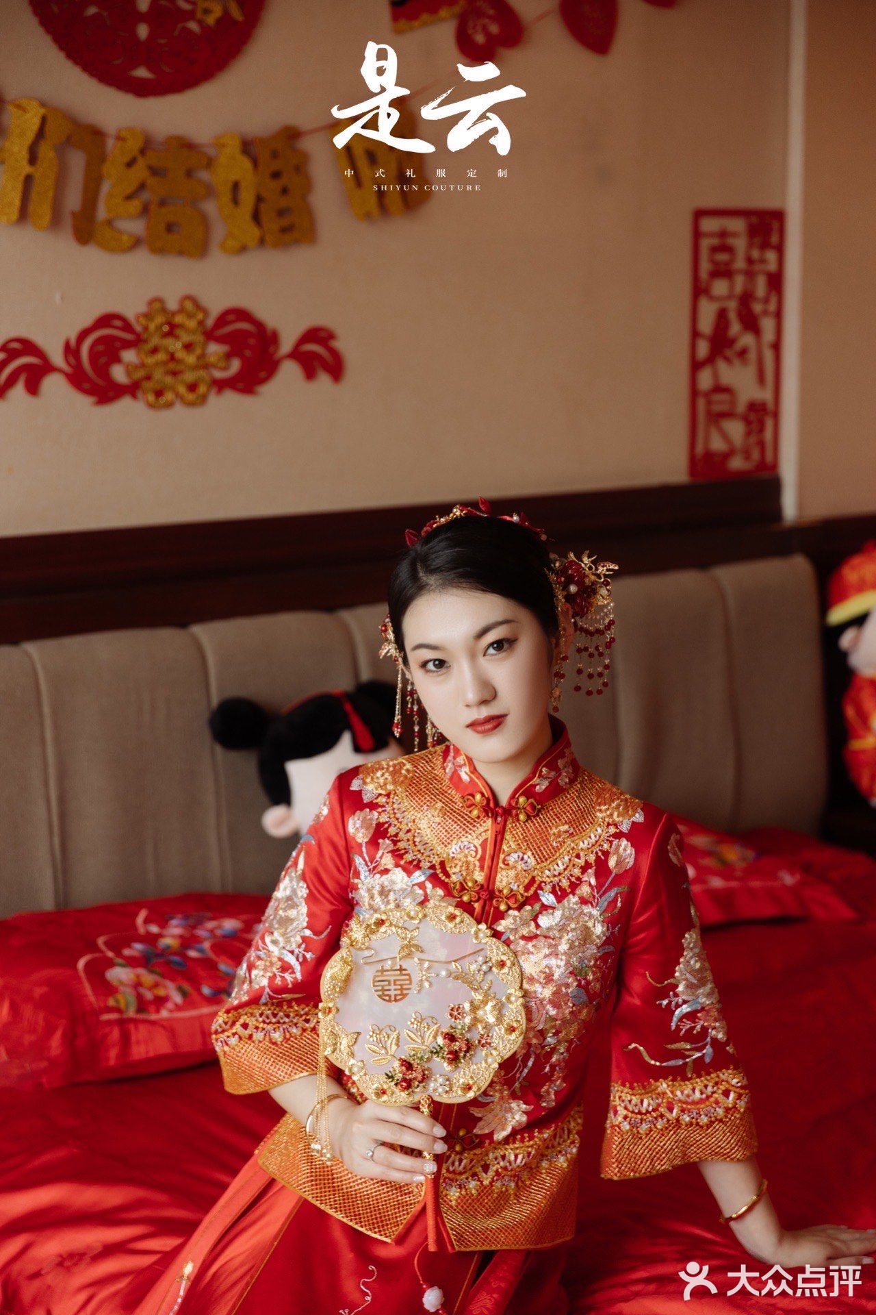 这样“哇塞”的中式嫁衣 中国红太惊艳了[爱心]