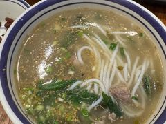 -云阿蛮云南生烫牛肉米线(奉贤路店)