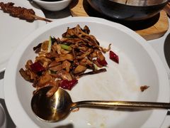 -关东小磨东北菜(漕河泾印象城店)