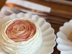 -VERIE BAKEHOUSE