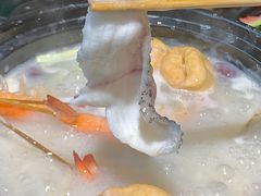 -牛牛和牛海鲜粥底火锅(长虹国际城店)