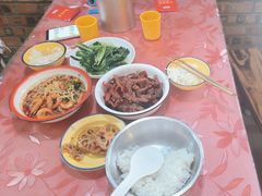 -老三样·美食研究中心(世贸路店)