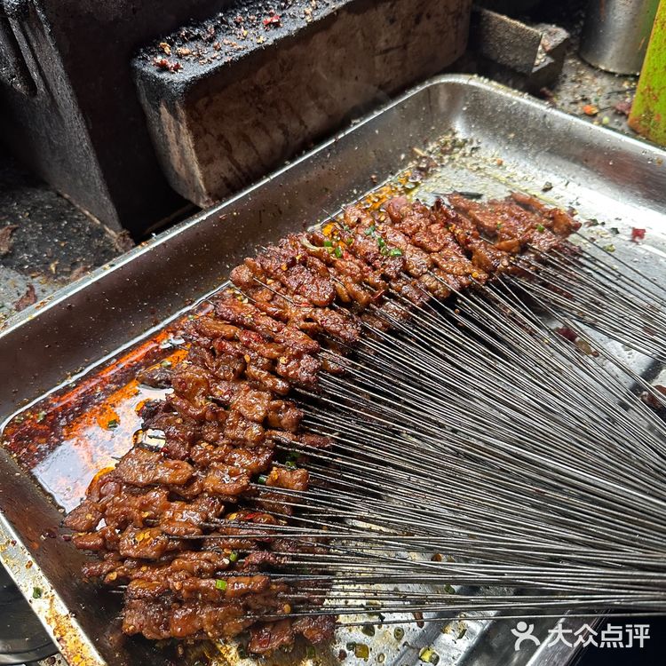 📍杨记胡子烤肉