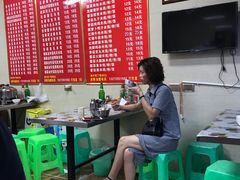 -李记特色罐罐米线(重庆中环大厦店)